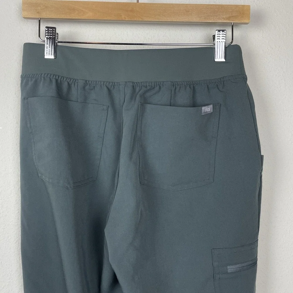 Figs Olive Green Zamora Cargo Scrub‎ Pants Size S Medical Nurse Workwear